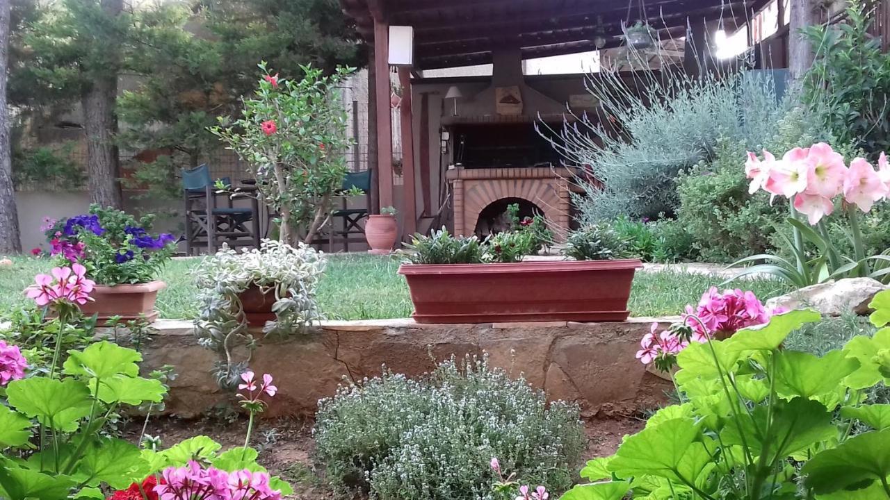Home Sweet Home Артеміда Екстер'єр фото